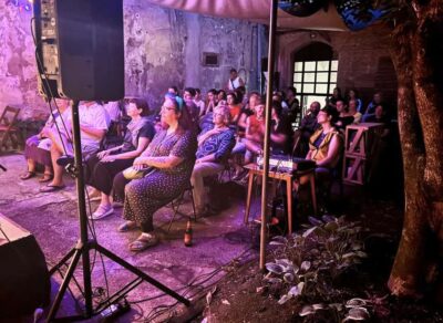 0d3328d4156923c9eef76ff82d07456a-2